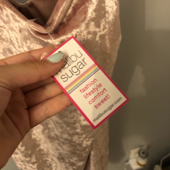 pink velvet mini dress - Picture 3 of 4